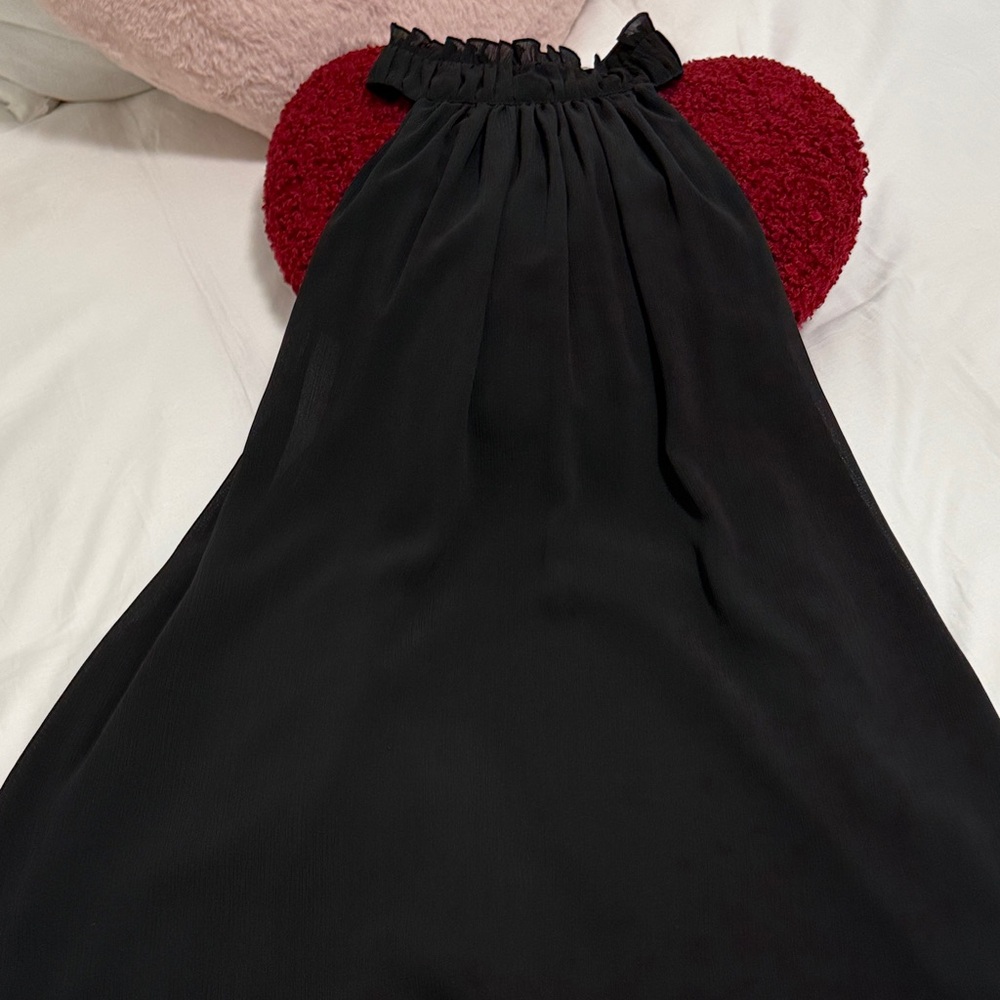 H&M Elegant Halter Style Black Sleeveless Top-NWOT